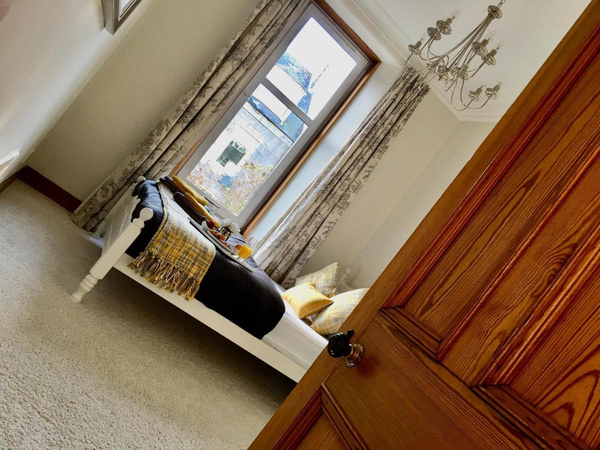 Cosy 2 Bedroom Central Apartment - Free Parking, Free Wifi Aberdeen Luaran gambar